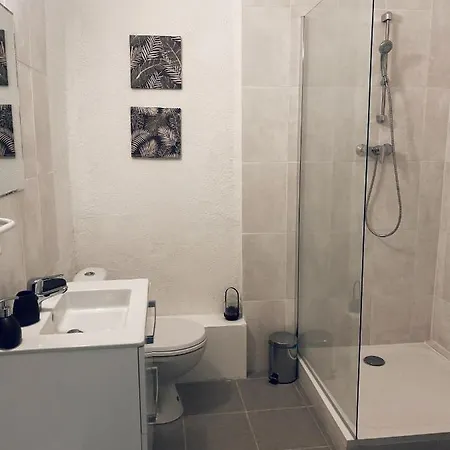 L'atelier, Renove A 100 Metres Du Canal